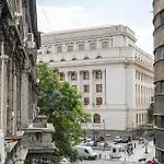 Universitatii Designer 3br - Grand Windows High Ceilings & Balcony Views Lejlighed