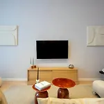 Lejlighed Universitatii Designer 3br - Grand Windows High Ceilings & Balcony Views