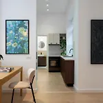 Universitatii Designer 3br - Grand Windows High Ceilings & Balcony Views شقة بوخارست