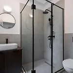 Universitatii Designer 3br - Grand Windows High Ceilings & Balcony Views *