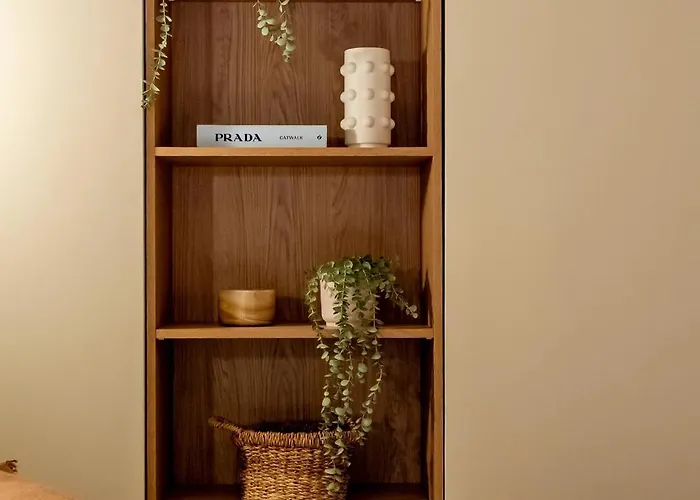 アパート Universitatii Designer 3br - Grand Windows High Ceilings & Balcony Views